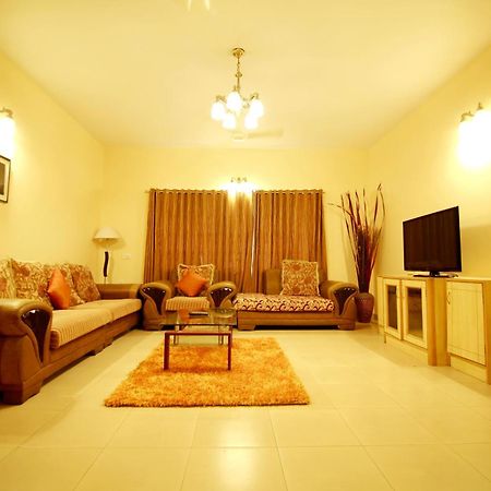 Falcon Suites Residency Road Bangalore Dış mekan fotoğraf