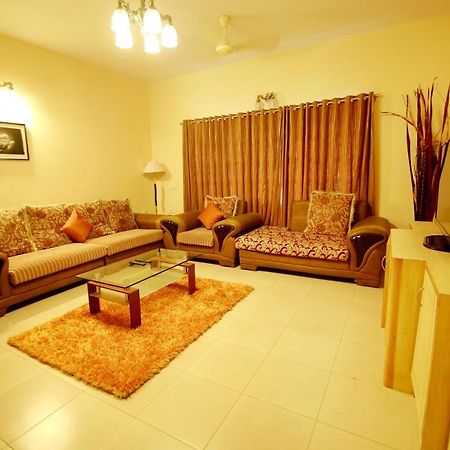 Falcon Suites Residency Road Bangalore Dış mekan fotoğraf