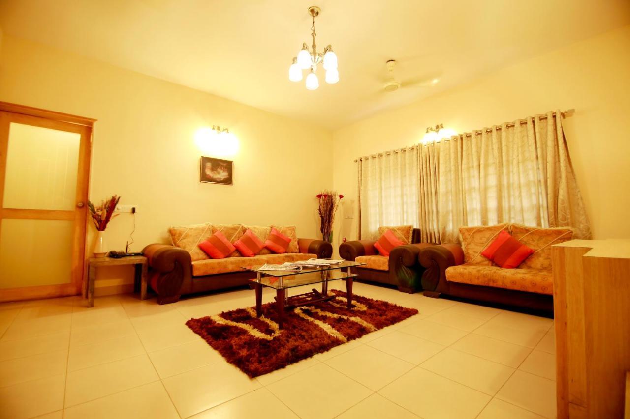 Falcon Suites Residency Road Bangalore Dış mekan fotoğraf